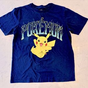Boys Pokémon t-shirt size L
